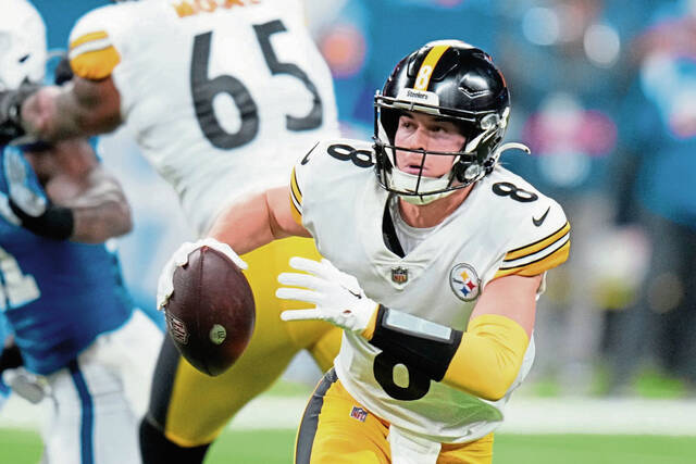 Steelers quarterback Kenny Pickett runs for a first down in the Nov. 28 game against the Colts in Indianapolis.