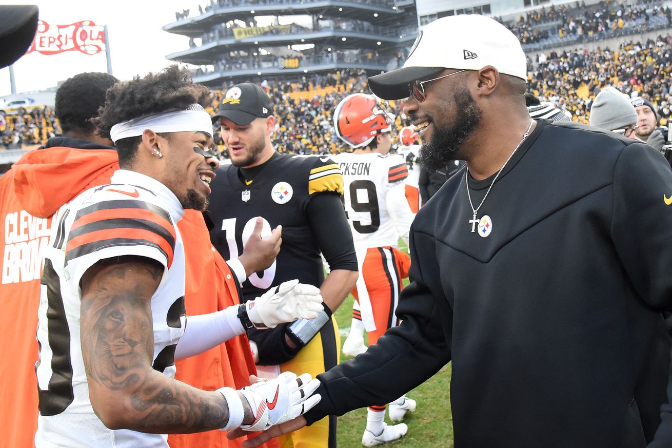 NFL: Cleveland Browns at Pittsburgh Steelers