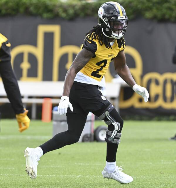 The Steelers’ Cory Trice Jr. goes through drills June 2024 at UPMC Rooney Sports Performance Complex.