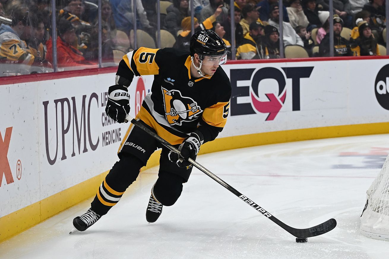 Boston Bruins v Pittsburgh Penguins