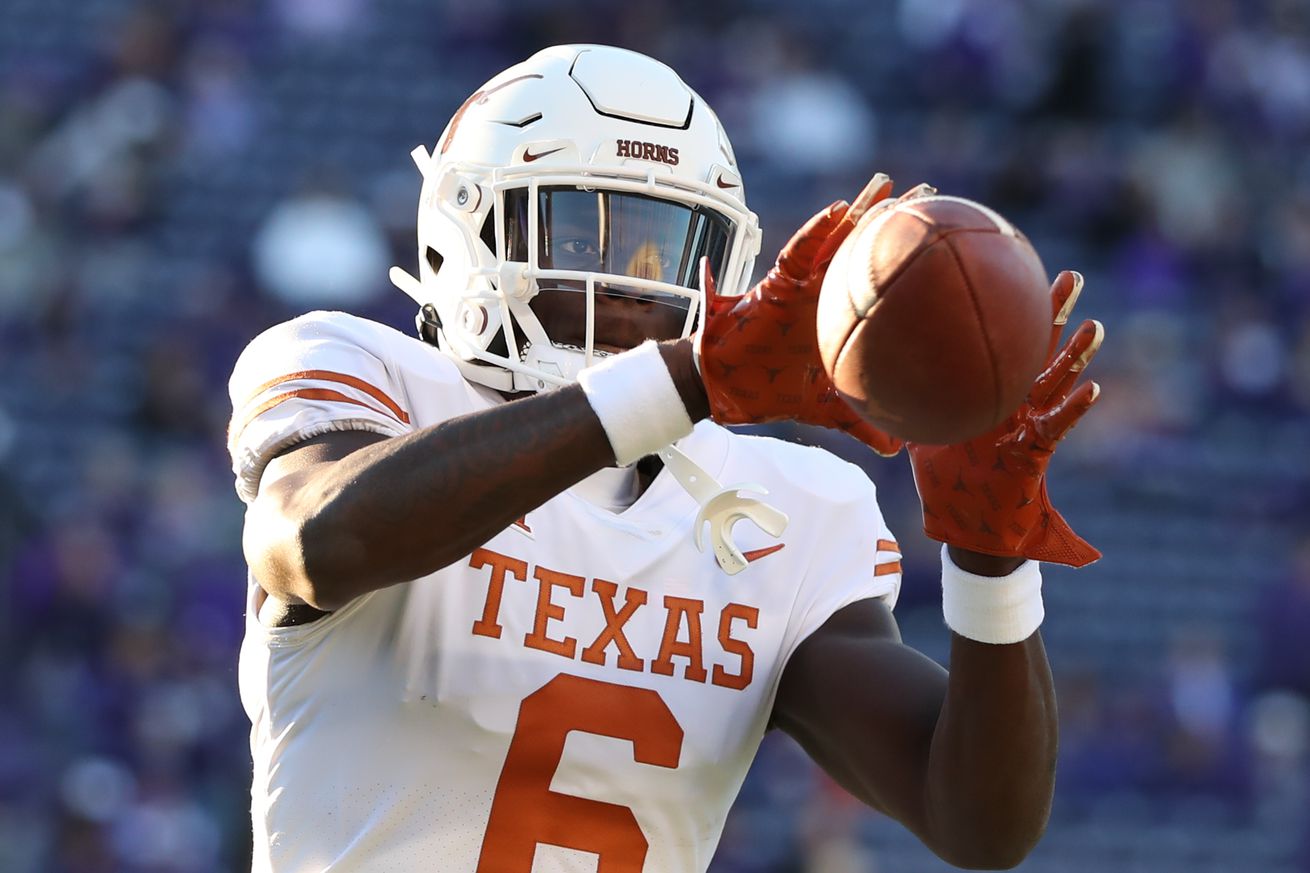 COLLEGE FOOTBALL: NOV 05 Texas at Kansas State