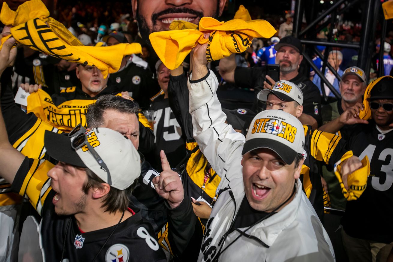 Pittsburgh Steelers faithful anticipate their first-round selection of the 2023 NFL Draft from Union Station in Kansas City, MO.