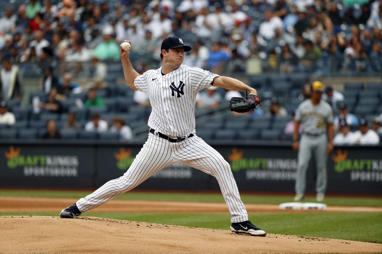 Milwaukee Brewers v New York Yankees
