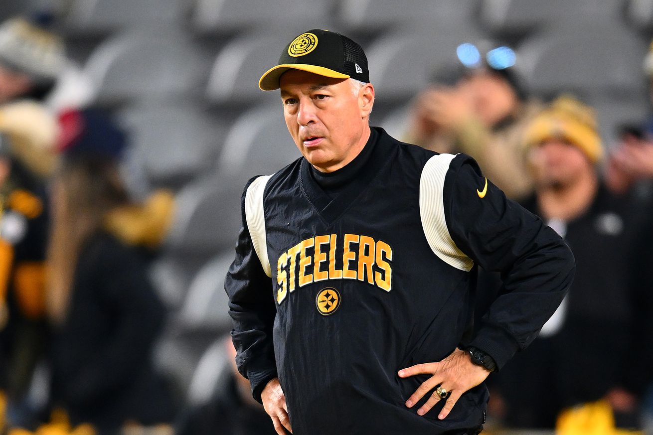 Quarterbacks coach Mike Sullivan of the Pittsburgh Steelers looks on during the game against the New England Patriots at Acrisure Stadium on December 7, 2023 in Pittsburgh, Pennsylvania.
