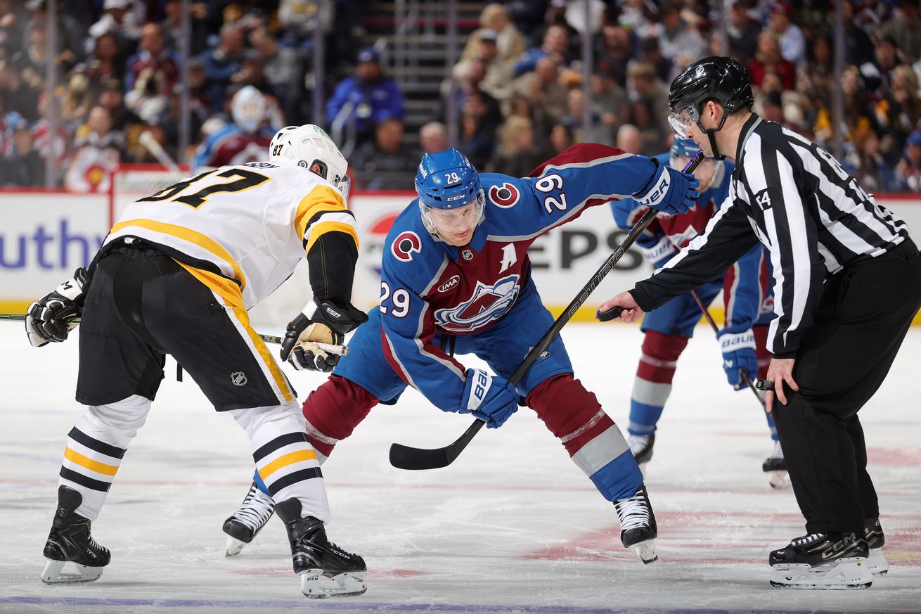 Pittsburgh Penguins v Colorado Avalanche