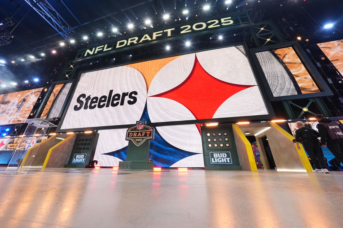 2025 NFL Draft - Round 1