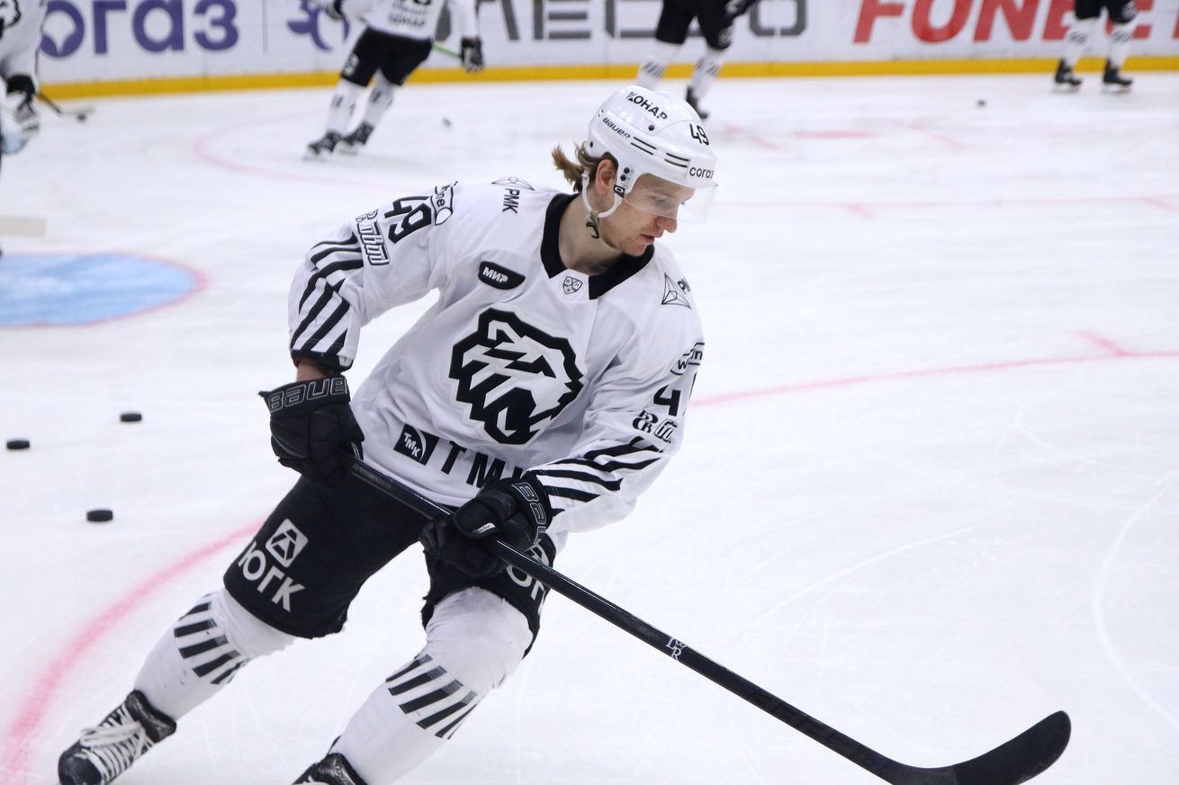 Traktor Hockey Club player, Maxim Shabanov (49) seen in...
