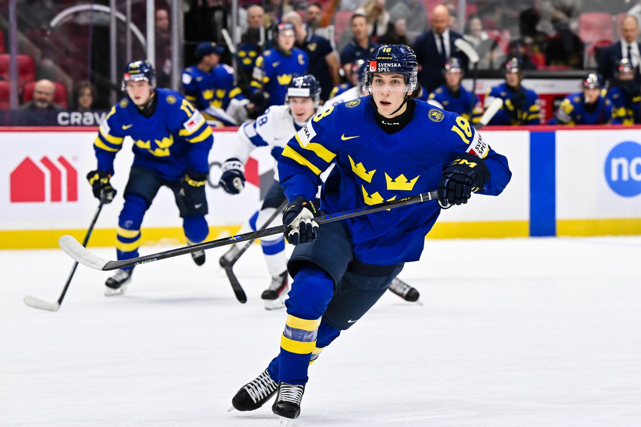 Sweden v Finland: Semifinals - 2025 IIHF World Junior Championship