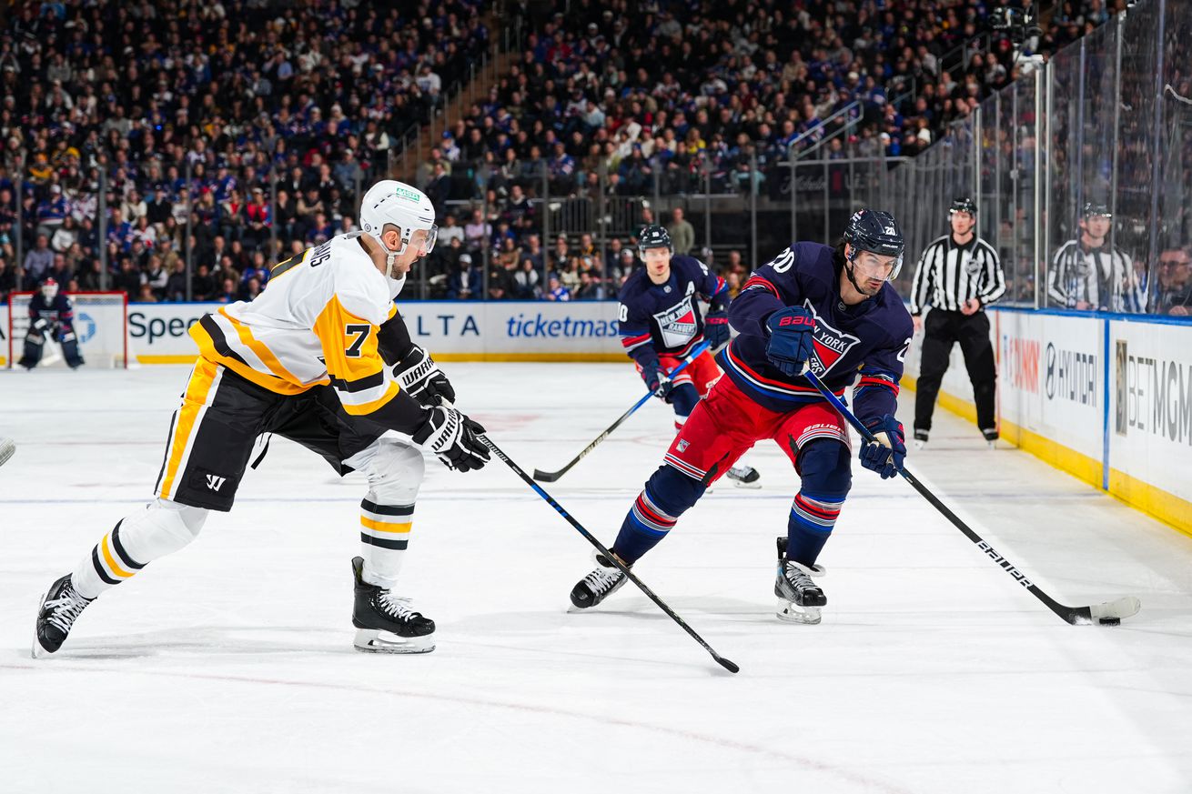 Pittsburgh Penguins v New York Rangers