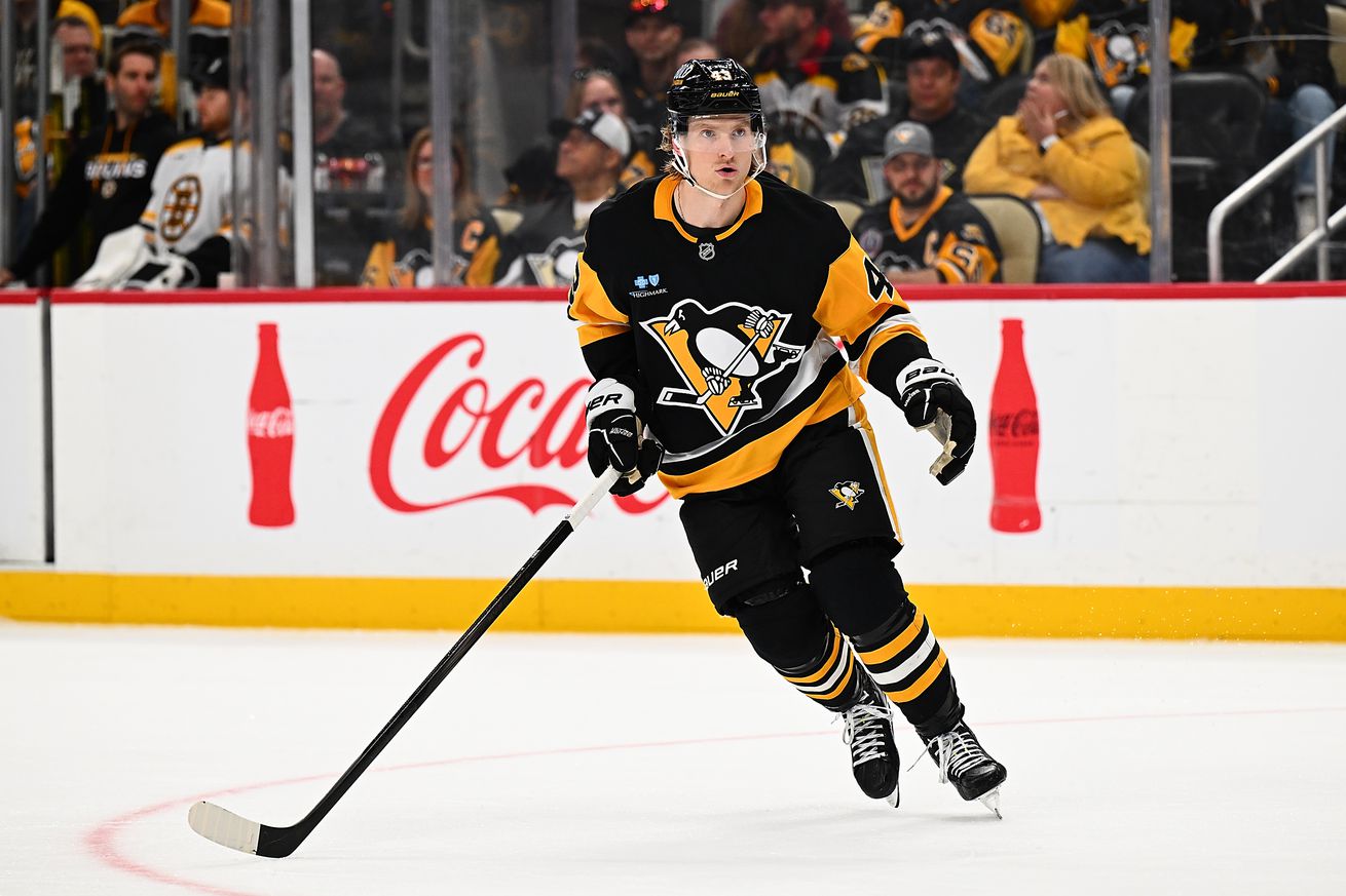 Boston Bruins v Pittsburgh Penguins