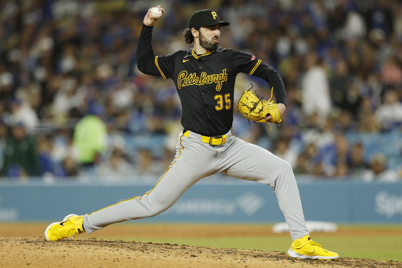 Pittsburgh Pirates v Los Angeles Dodgers