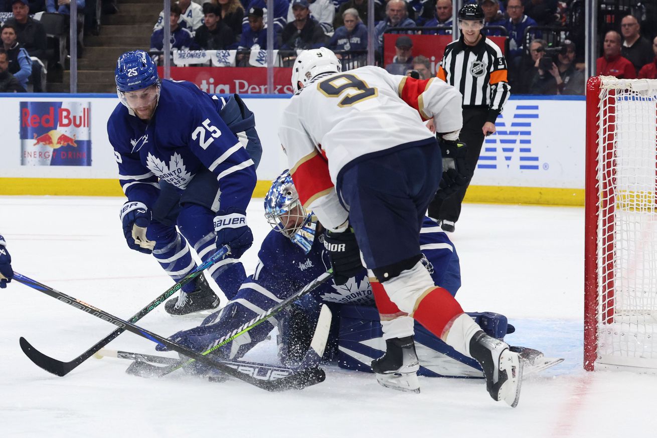 Toronto Maple Leafs beat the Florida Panthers 5-4 in the first game of their second round series of the NHL Stanley Cup Play-offs