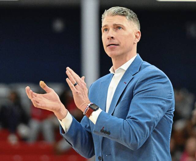 Robert Morris head coach Andy Toole against Detroit Mercy on Wednesday, Feb. 5, 2025 at UPMC Events Center.