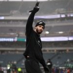 dallas goedert pay cut