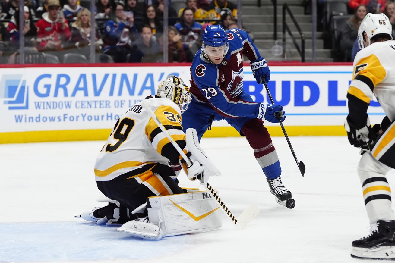 NHL: Pittsburgh Penguins at Colorado Avalanche