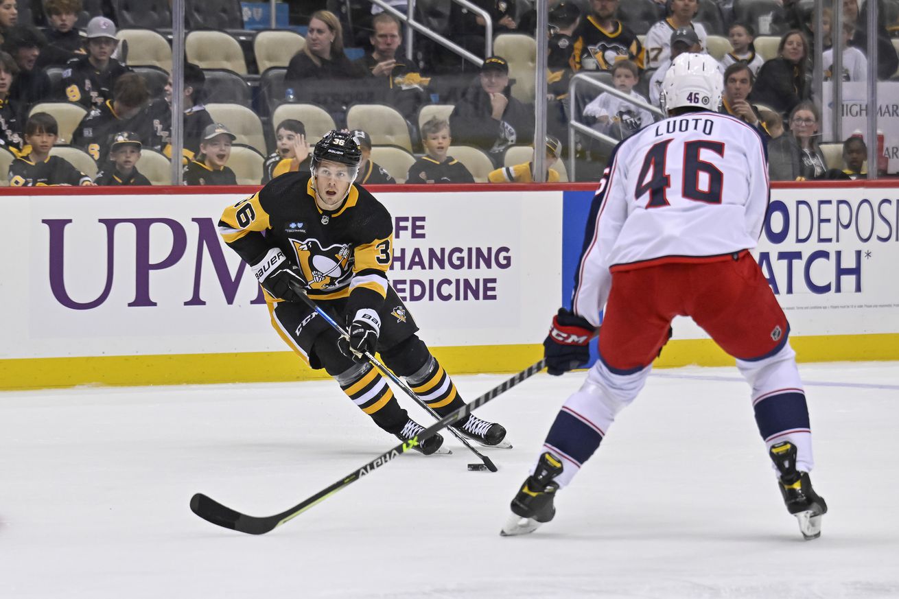 NHL: SEP 25 Blue Jackets at Penguins