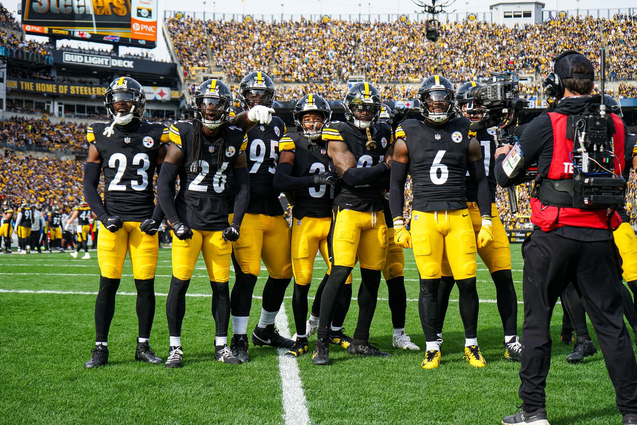 Pittsburgh Steelers defense poses for the camera during the regular season NFL football game between the Baltimore Ravens and Pittsburgh Steelers on November 17, 2024 at Acrisure Stadium in Pittsburgh, PA.