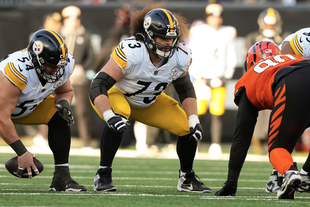 Guard Isaac Seumalo #73 of the Pittsburgh Steelers gets set during the second half of an NFL football game against the Cincinnati Bengals, at Paycor Stadium on December 1, 2024 in Cincinnati, Ohio.