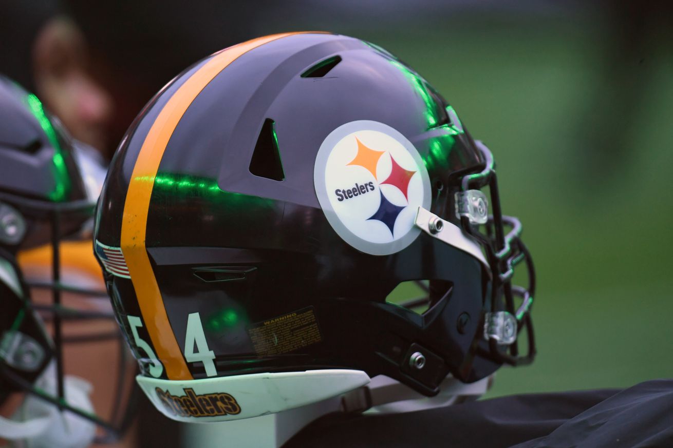 NFL: Pittsburgh Steelers at Philadelphia Eagles