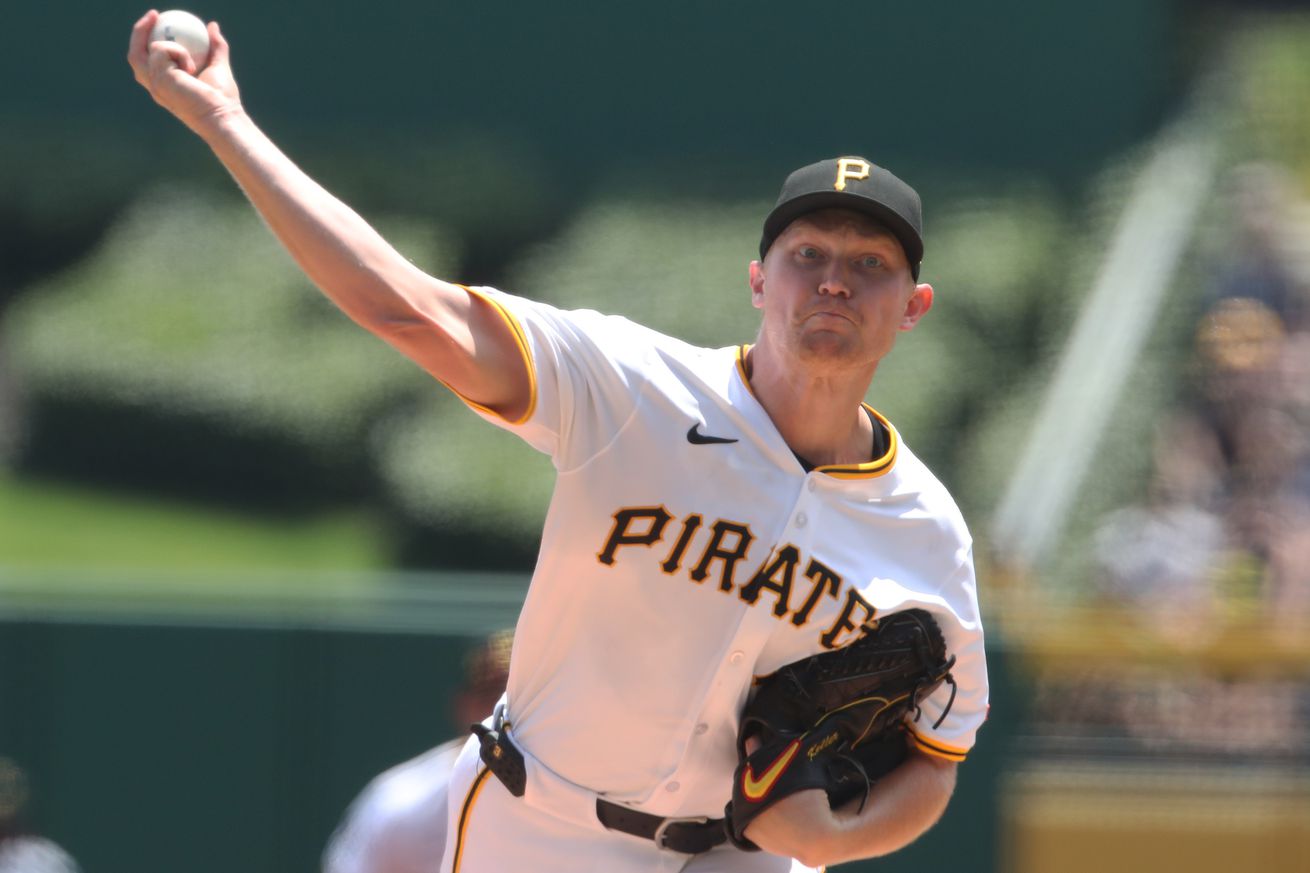 MLB: St. Louis Cardinals at Pittsburgh Pirates
