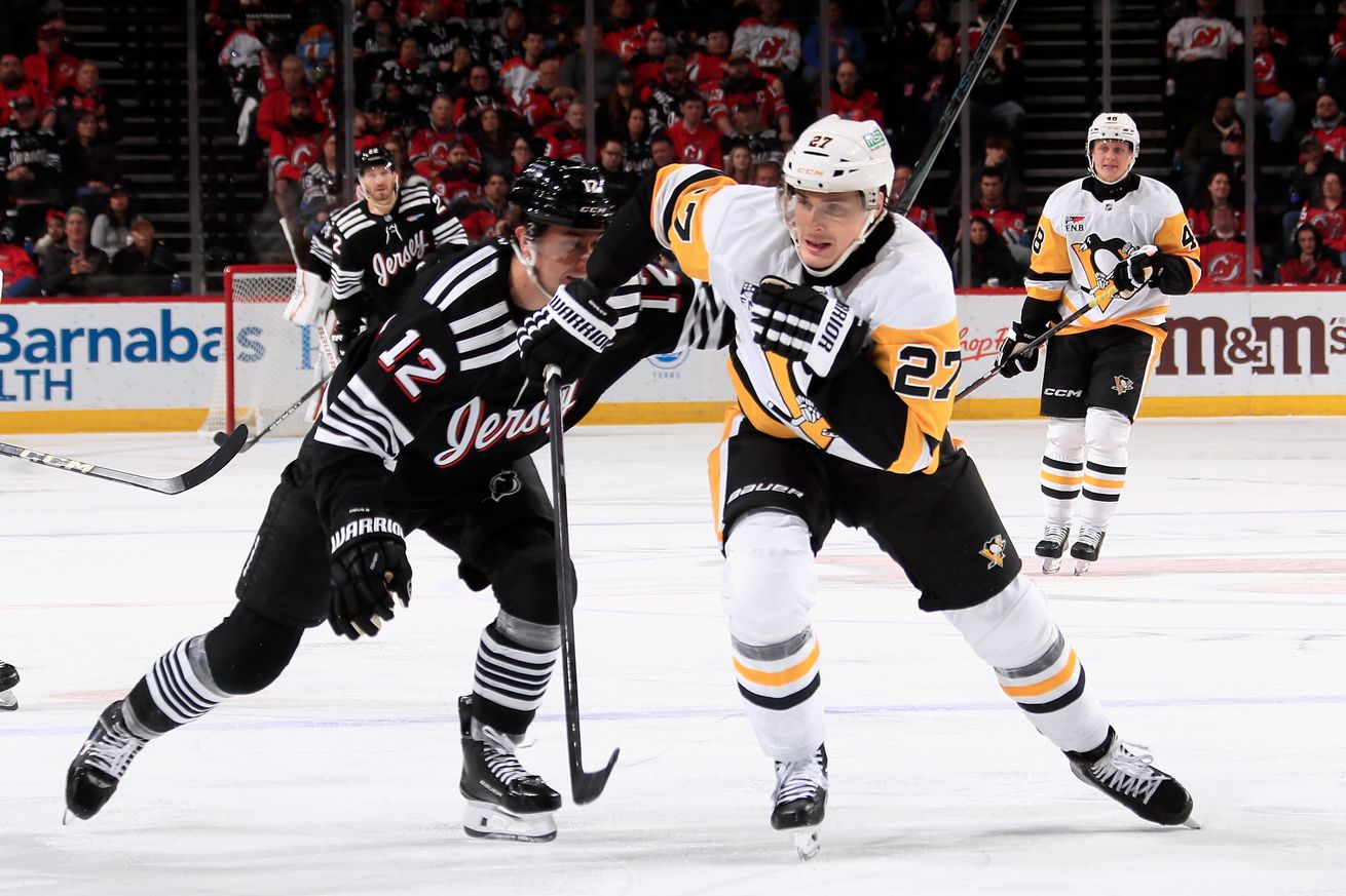 Pittsburgh Penguins v New Jersey Devils
