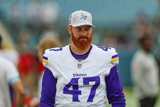 Minnesota Vikings long snapper Jake McQuaide warms up before a game against the Jacksonville Jaguars on Nov. 10, 2024, in Jacksonville, Fla.