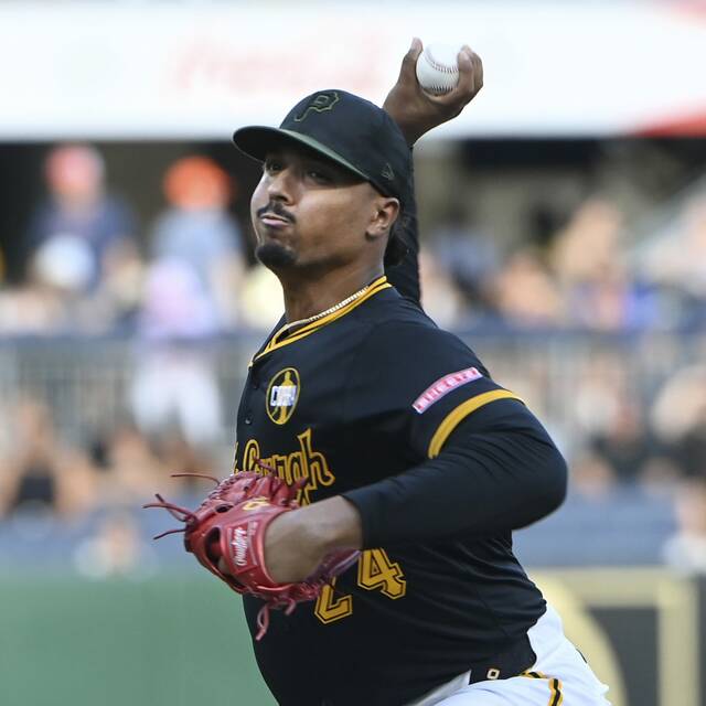 Pirates pitcher Johan Oviedo delivers during the first inning against the Giants on Monday, Aug. 4, 2025, at PNC Park.