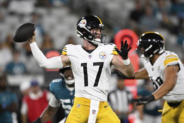 Pittsburgh Steelers quarterback Skylar Thompson throws during the second half of an NFL preseason football game against the Jacksonville Jaguars, Saturday, Aug. 9, 2025, in Jacksonville, Fla.