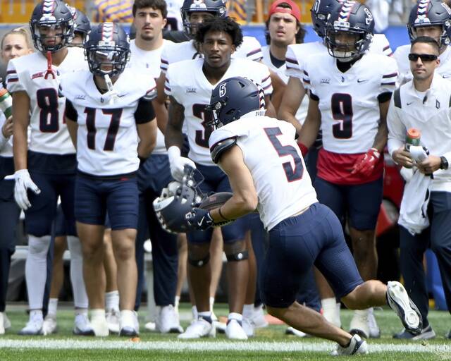Duquesne’s Joey Isabella (5), shown earlier this season, caught a touchdown against Mercyhurst.