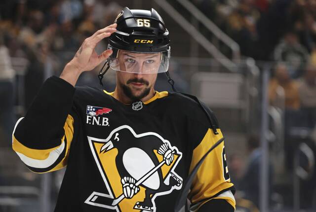 In 14 games this season, Penguins defenseman Erik Karlsson has averaged 1:48 of short-handed ice time per contest.