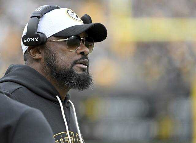 Steelers head coach Mike Tomlin on the sidelines against the Colts on Sunday, Nov. 2, 2025 at Acrisure Stadium.