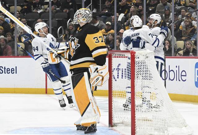 The Maple Leafs celebrate Bobby McMann’s goal in the second period against the Penguins on Saturday.