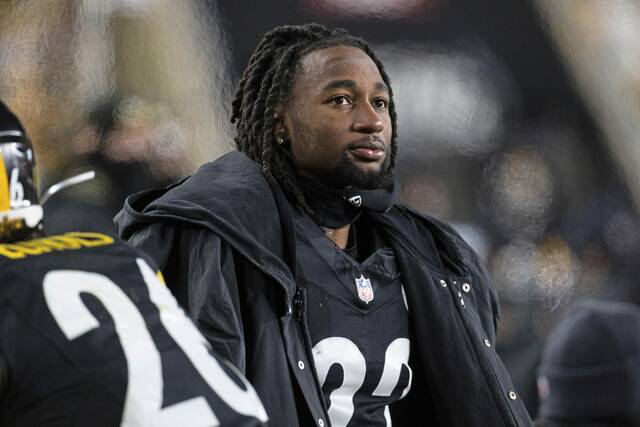 Cornerback Asante Samuel Jr.looks on during Sunday’s game against the Buffalo Bills, his debut with the Pittsburgh Steelers.