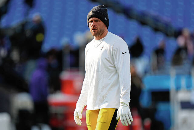 Pittsburgh Steelers linebacker T.J. Watt warms up before an NFL football game against the Baltimore Ravens, Sunday, Dec. 7, 2025, in Baltimore. (AP)