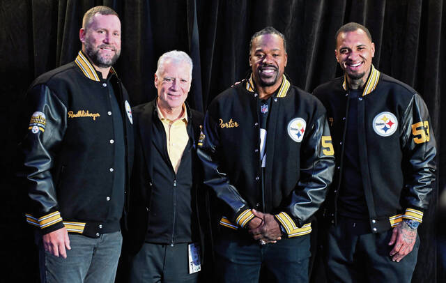 New Steelers Hall of Honor inductees Ben Roethlisberger, Joey Porter and Maurkice Pouncey with Art Rooney II before the Steelers vs. Dolphins game Monday at Acrisure Stadium. (Chaz Palla | TribLive)